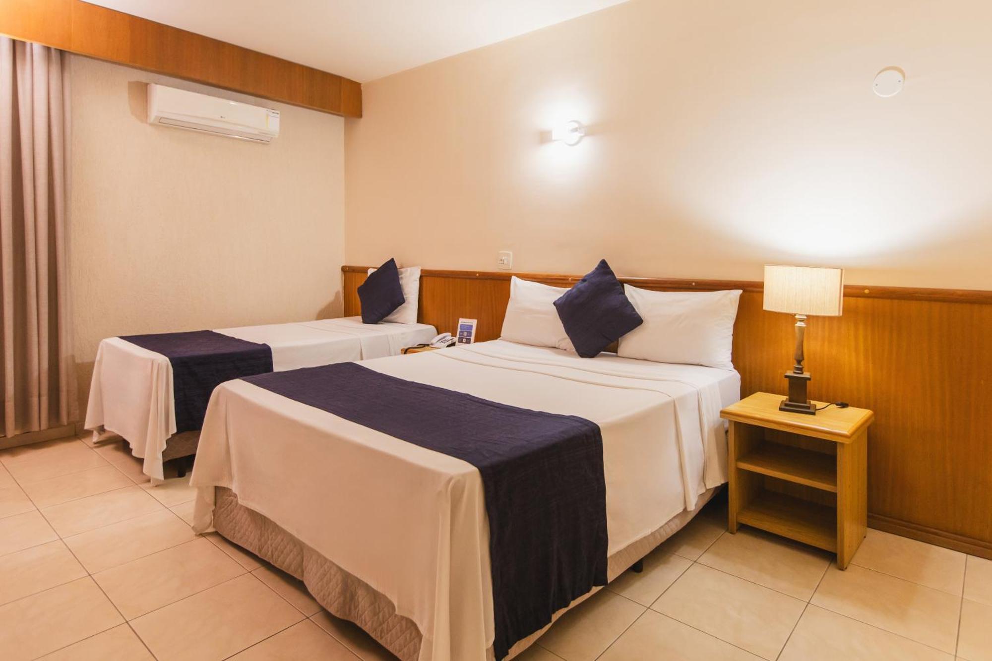 Hotel Dan Inn Araraquara By Nacional Inn Exterior photo